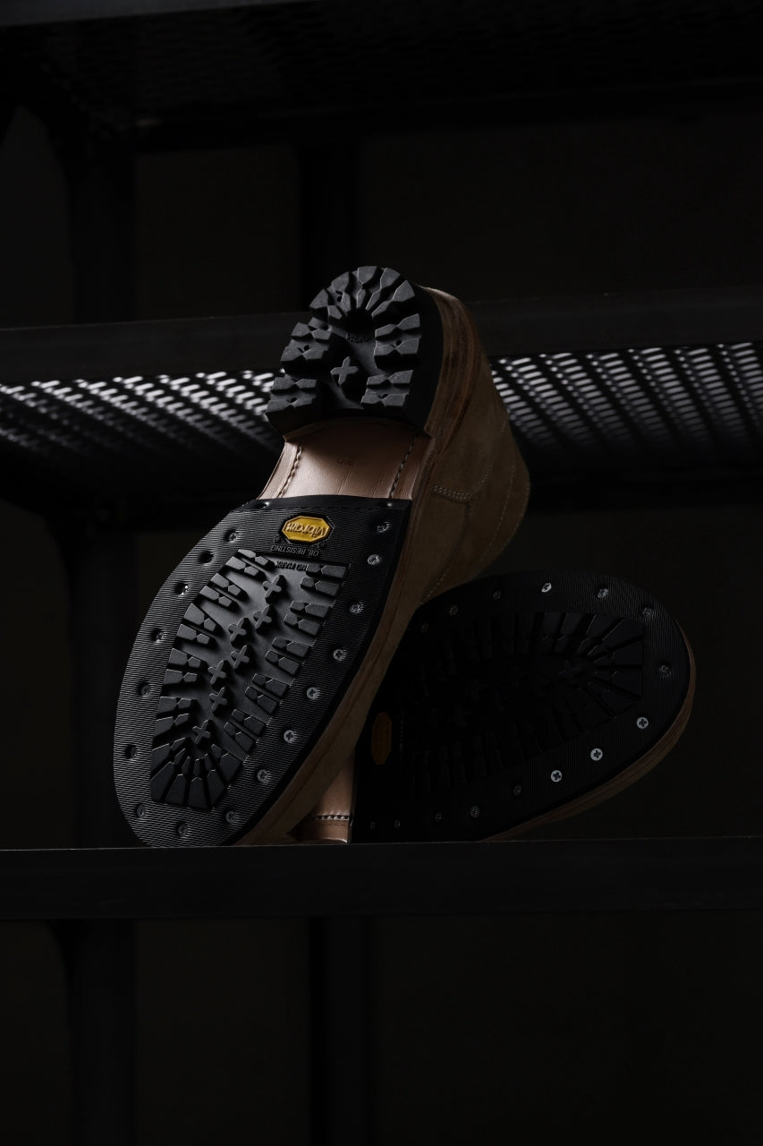 Load image into Gallery viewer, Portaille x LOOM exclusive DOUBLE STITCHED WELT WORKING DERBY / BOX CALF SUEDE (BEIGE)