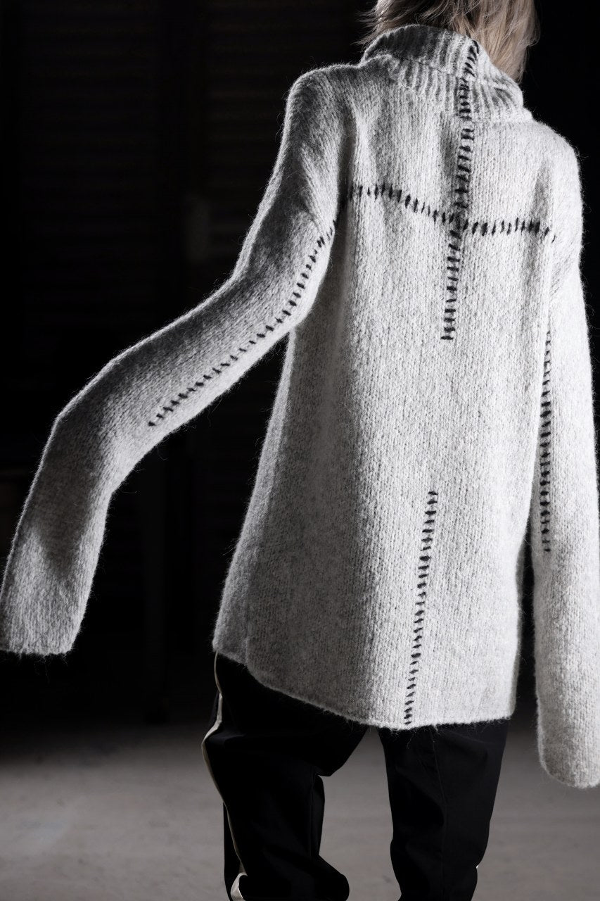 画像をギャラリービューアに読み込む, thom/krom HIGH COLLAR KNIT PULLOVER / ALPACA WOOL (LIGHT GREY)