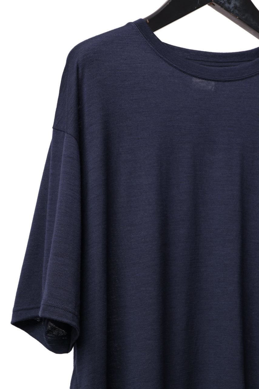 Load image into Gallery viewer, CAPERTICA OVERSIZED S/S TEE / SUPER 120s WASHABLE WOOL JERSEY (NAVY)