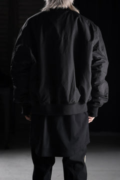 Load image into Gallery viewer, thom/krom FLIGHT BOMBER JACKET / WARM PADDED (BLACK)