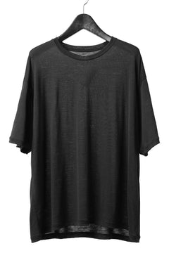 Load image into Gallery viewer, CAPERTICA OVERSIZED S/S TEE / SUPER 120s WASHABLE WOOL JERSEY (DARKNESS)