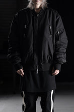 Load image into Gallery viewer, thom/krom FLIGHT BOMBER JACKET / WARM PADDED (BLACK)
