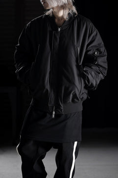 Load image into Gallery viewer, thom/krom FLIGHT BOMBER JACKET / WARM PADDED (BLACK)