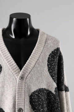 画像をギャラリービューアに読み込む, A.F ARTEFACT POLKA PATTERN BLEND KNIT CARDIGAN (BEIGE x GREY)