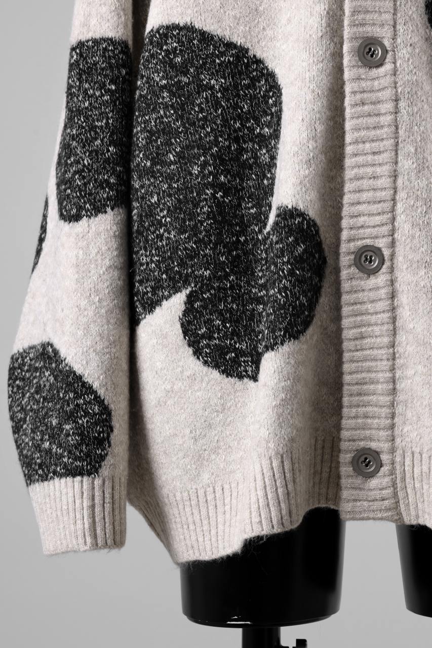 画像をギャラリービューアに読み込む, A.F ARTEFACT POLKA PATTERN BLEND KNIT CARDIGAN (BEIGE x GREY)