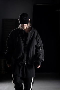 Load image into Gallery viewer, thom/krom FLIGHT BOMBER JACKET / WARM PADDED (BLACK)