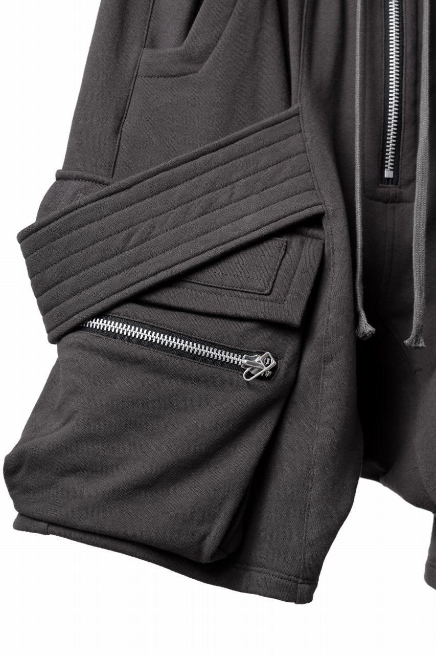 画像をギャラリービューアに読み込む, A.F ARTEFACT BELTED FLAP ZIP CARGO SARROUEL SHORTS / COTTON FLEECE (D.GREY)