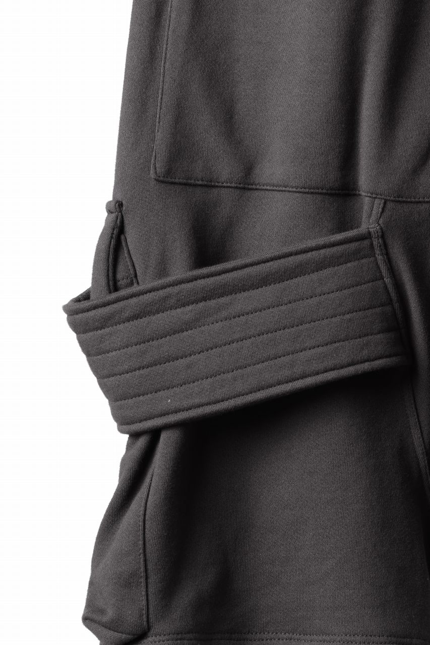 画像をギャラリービューアに読み込む, A.F ARTEFACT BELTED FLAP ZIP CARGO SARROUEL SHORTS / COTTON FLEECE (D.GREY)