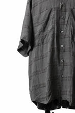 画像をギャラリービューアに読み込む, KLASICA RELAXED FIT H/S SHIRTS / DRAPE & SMOOTH TEXTILE (GRAYSH DYE CHECK)