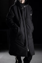 画像をギャラリービューアに読み込む, thom/krom HOODIE ZIP BOMBER COAT / WARM PADDED (BLACK)