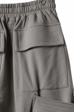 画像をギャラリービューアに読み込む, A.F ARTEFACT BELTED FLAP ZIP CARGO SARROUEL SHORTS / COTTON FLEECE (GREY)