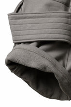 画像をギャラリービューアに読み込む, A.F ARTEFACT BELTED FLAP ZIP CARGO SARROUEL SHORTS / COTTON FLEECE (GREY)