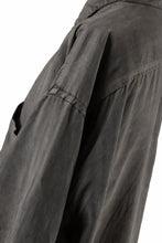 画像をギャラリービューアに読み込む, KLASICA RELAXED FIT H/S SHIRTS / DRAPE & SMOOTH TEXTILE (BROWNY DYE STRIPE)