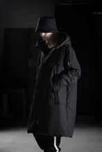 画像をギャラリービューアに読み込む, thom/krom HOODIE ZIP BOMBER COAT / WARM PADDED (BLACK)