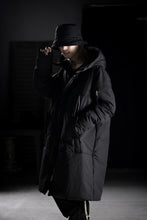 画像をギャラリービューアに読み込む, thom/krom HOODIE ZIP BOMBER COAT / WARM PADDED (BLACK)