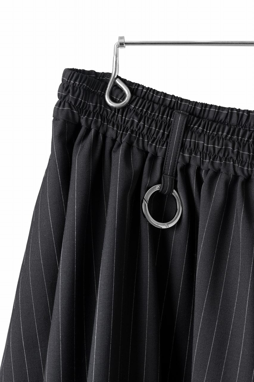 画像をギャラリービューアに読み込む, TARO HORIUCHI / th products HORN / Volume Short Pants / 2way Stretch W/P Tropical (black stripe)