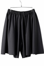 画像をギャラリービューアに読み込む, TARO HORIUCHI / th products HORN / Volume Short Pants / 2way Stretch W/P Tropical (black stripe)