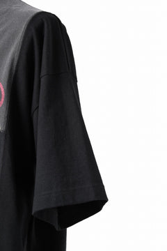 Load image into Gallery viewer, mastermind JAPAN x CHANGES exclusive ReBUILD T-SHIRT / CH-BODY (BLACK #14)