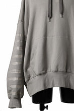 画像をギャラリービューアに読み込む, A.F ARTEFACT JUMBO SWEAT HOODIE / PRINT TYPE-B (GREY)