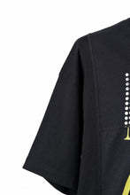 Load image into Gallery viewer, mastermind JAPAN x CHANGES exclusive ReBUILD T-SHIRT / CH-BODY (BLACK #20)