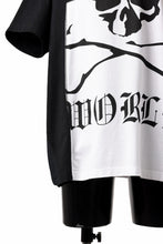 Load image into Gallery viewer, mastermind JAPAN x CHANGES exclusive ReBUILD T-SHIRT / CH-BODY (BLACK #25)