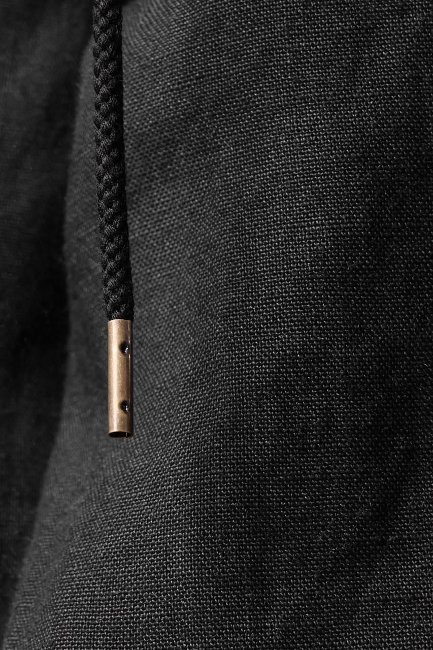 Load image into Gallery viewer, sus-sous cinematic trousers / 1/4 linen seating (BLACK)