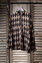 画像をギャラリービューアに読み込む, Aleksandr Manamis exclusive HARLEQUIN SHORT COLLAR REGULAR SHIRT (HARLEQUIN)
