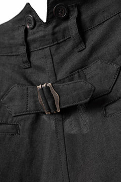 Load image into Gallery viewer, sus-sous cinematic trousers / 1/4 linen seating (BLACK)