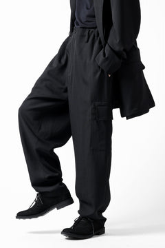 画像をギャラリービューアに読み込む, Y's for men SIDE TUCK CARGO POCKET PANTS / WRINKLED GABARDINE (BLACK)