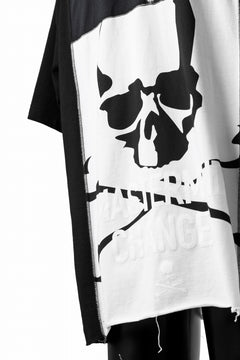 Load image into Gallery viewer, mastermind JAPAN x CHANGES exclusive ReBUILD T-SHIRT / CH-BODY (BLACK #35)