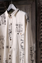 画像をギャラリービューアに読み込む, Aleksandr Manamis LES CREATURES SHORT COLLAR REGULAR SHIRT (ORNAMENT)