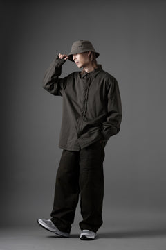 画像をギャラリービューアに読み込む, Ten c PADDED SHIRT / PIECE DYED COTTON/NYLON POPLIN (DARK GREEN)