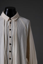 画像をギャラリービューアに読み込む, KLASICA SH-043 - Tw 2 POCKETS ATELIER BLOUSE / LOOSE WOVEN TYPE WRITER (ECRU)