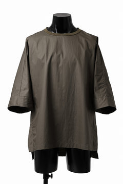 Load image into Gallery viewer, sus-sous atelier T / Lance 80/- cotton typewriter (OLIVE GREEN)