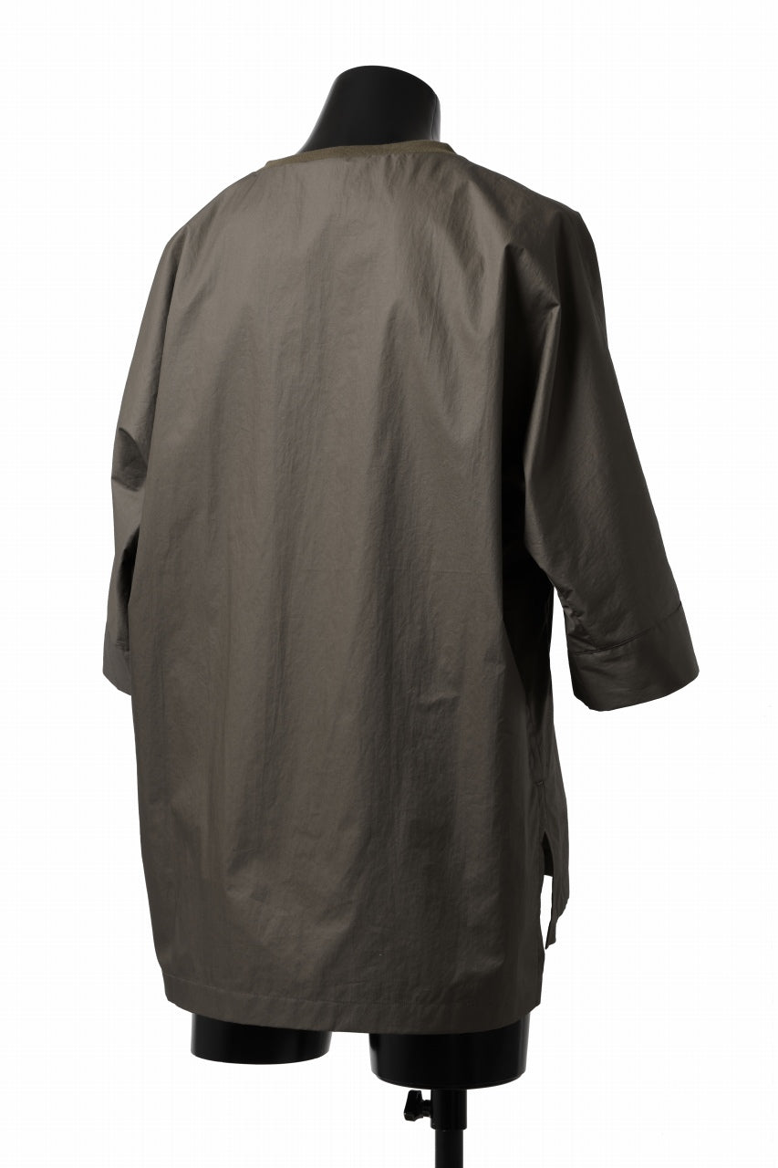 Load image into Gallery viewer, sus-sous atelier T / Lance 80/- cotton typewriter (OLIVE GREEN)