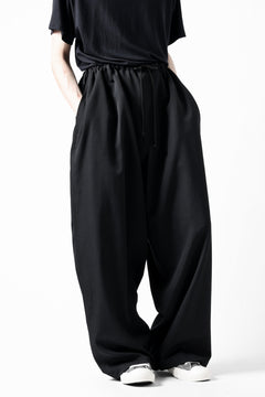 画像をギャラリービューアに読み込む, Y's for men CLASSIC STRING PANTS WITH 3-STITCH / WRINKLED GABARDINE (BLACK)
