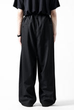画像をギャラリービューアに読み込む, Y's for men CLASSIC STRING PANTS WITH 3-STITCH / WRINKLED GABARDINE (BLACK)