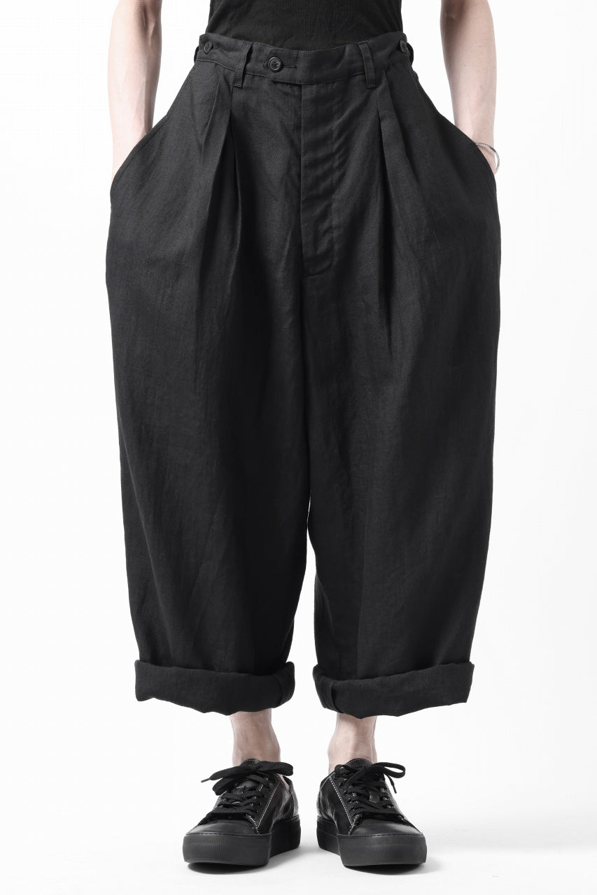 Load image into Gallery viewer, sus-sous cinematic trousers / 1/4 linen seating (BLACK)