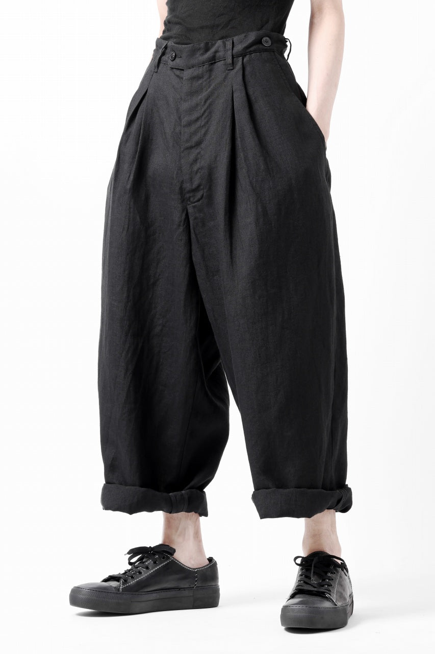 Load image into Gallery viewer, sus-sous cinematic trousers / 1/4 linen seating (BLACK)