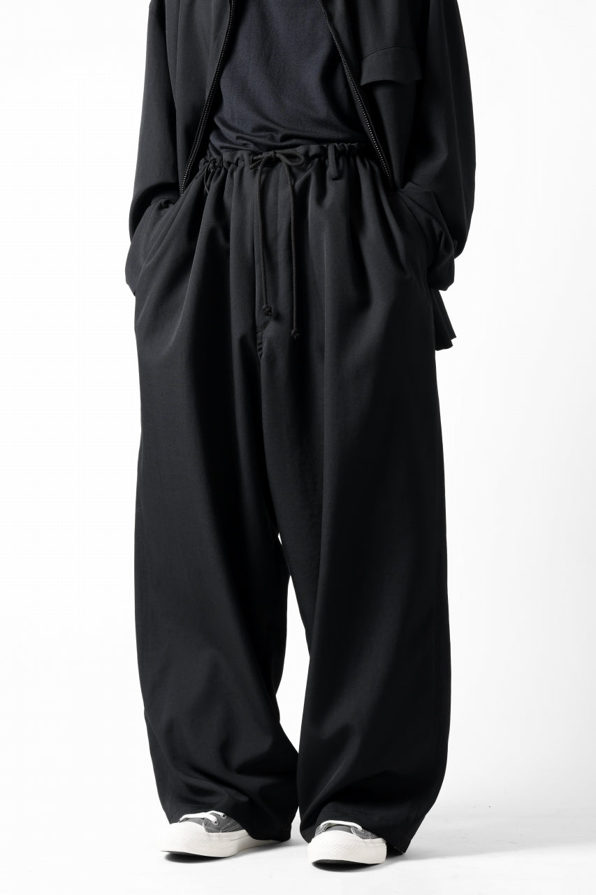 画像をギャラリービューアに読み込む, Y's for men CLASSIC STRING PANTS WITH 3-STITCH / WRINKLED GABARDINE (BLACK)