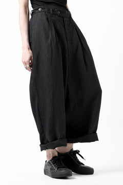 画像をギャラリービューアに読み込む, sus-sous cinematic trousers / 1/4 linen sheeting (BLACK)