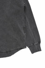 Load image into Gallery viewer, sus-sous raglan L/S tee / dyed & damaged waffle 3/4 Cotton Linen (BLACK)