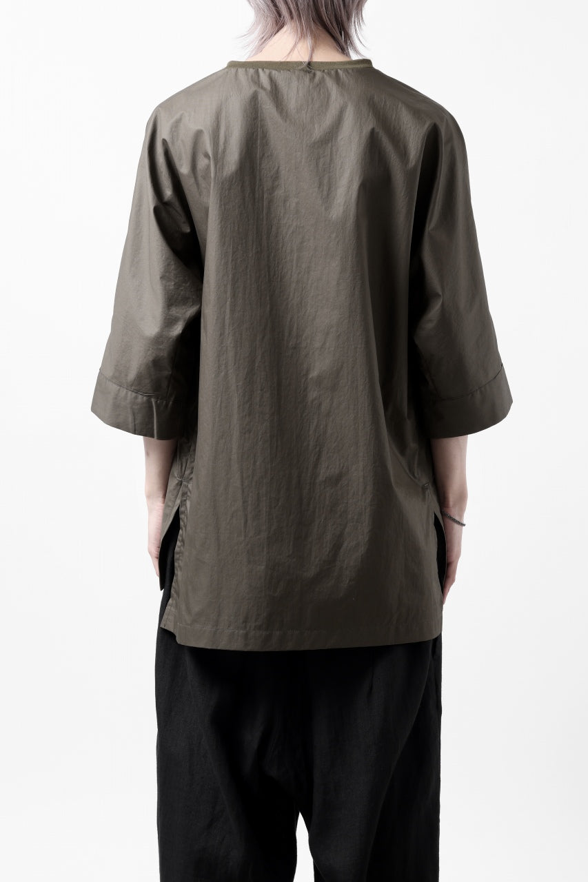 Load image into Gallery viewer, sus-sous atelier T / Lance 80/- cotton typewriter (OLIVE GREEN)