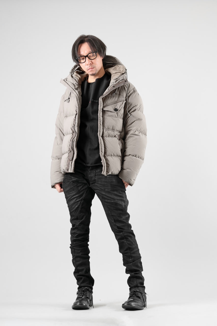 画像をギャラリービューアに読み込む, masnada BAGGY SCARRED STRETCH JEANS (SMEARED BLACK)