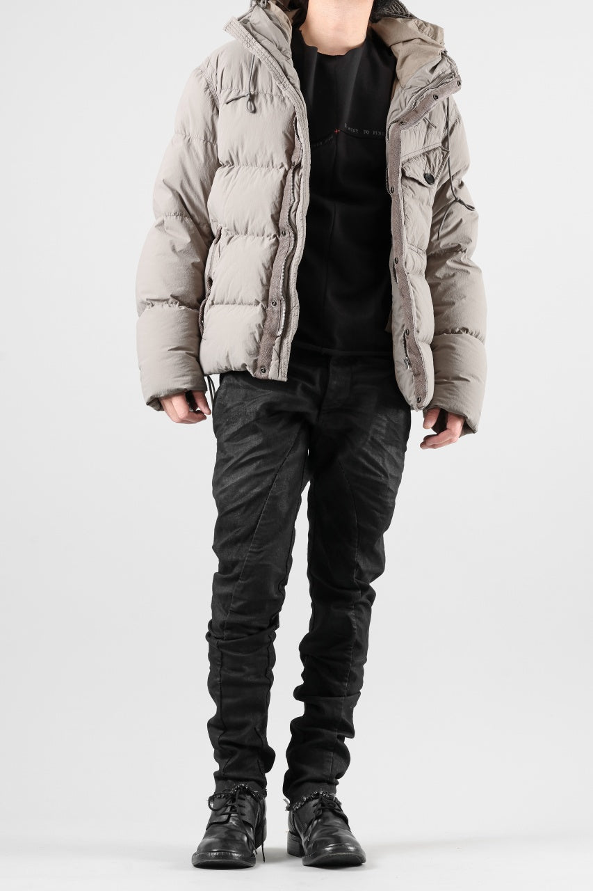 画像をギャラリービューアに読み込む, masnada BAGGY SCARRED STRETCH JEANS (SMEARED BLACK)