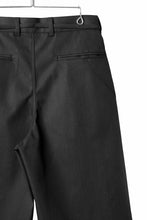 画像をギャラリービューアに読み込む, D-VEC TECH DENIM WIDE CROPPED TROUSERS / STRETCH TWILL (NIGHT SEA BLACK)