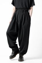 画像をギャラリービューアに読み込む, Y's for men BACK SIDE ZIPPER PANTS / WRINKLED GABARDINE (BLACK)