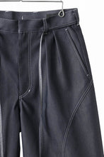 画像をギャラリービューアに読み込む, D-VEC TECH DENIM WIDE CROPPED TROUSERS / STRETCH TWILL (INDIGO)