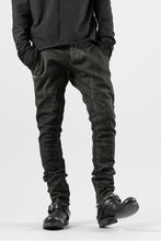 画像をギャラリービューアに読み込む, masnada BAGGY SCARRED STRETCH JEANS (SMUDGED LEGION)