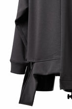 画像をギャラリービューアに読み込む, A.F ARTEFACT BOMBERHEAT® ASYMMETRY LOOP HEM TOPS (DARK GREY)